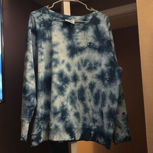 Champion tie dyed blue sweatshirt 1X, NWT